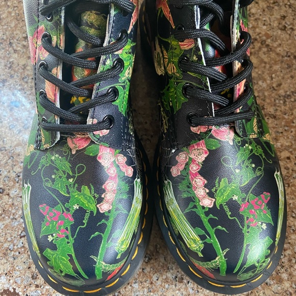 Dr. Martens Black Floral Combat Boots *RARE*